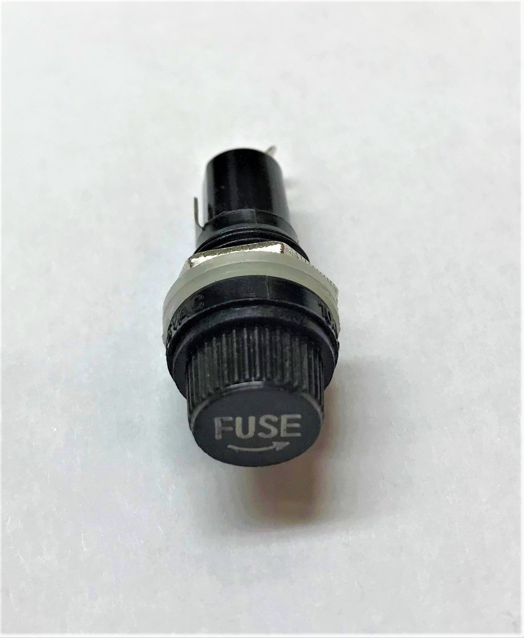 Fuse holder